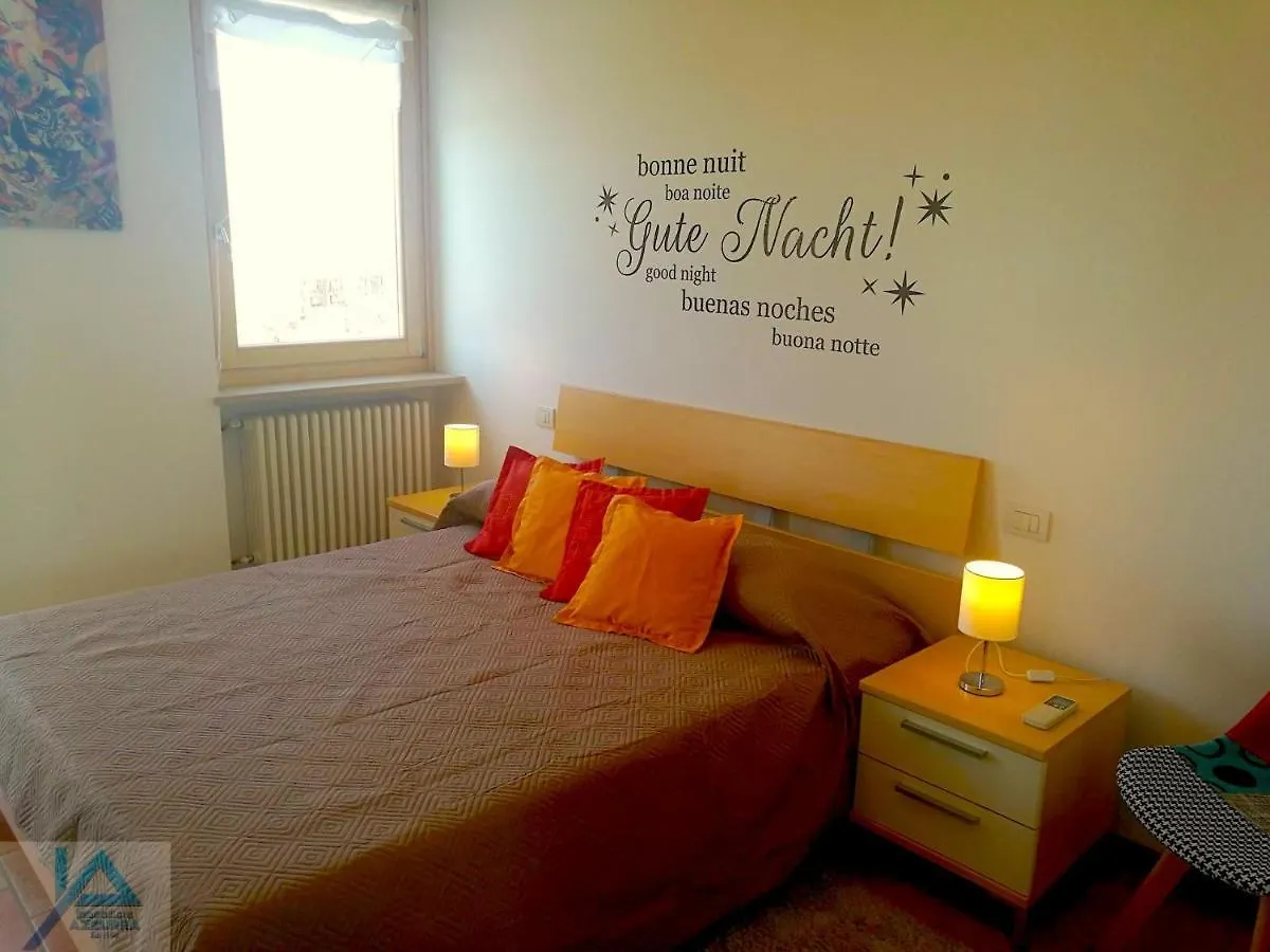 Апартаменты Casa Chiare - Immobiliare Azzurra Бардолино