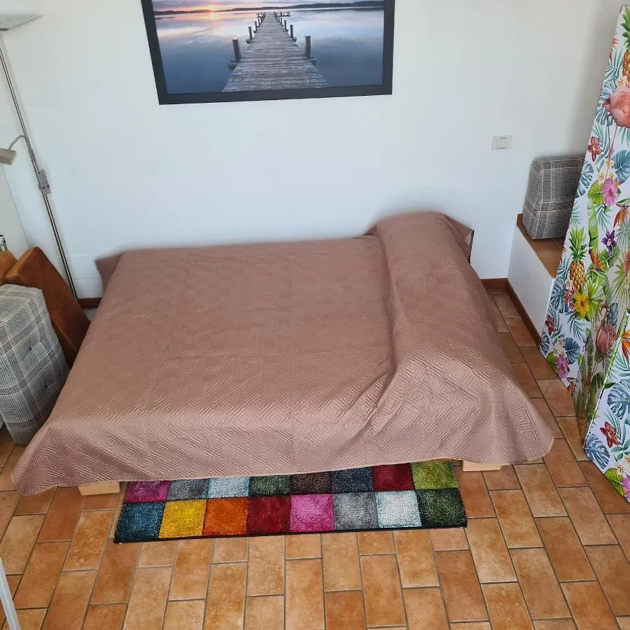 Апартаменты Casa Chiare - Immobiliare Azzurra Бардолино
